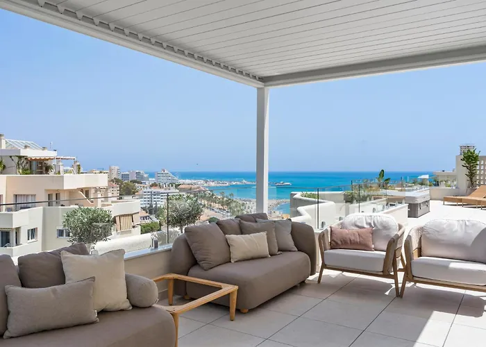 Penthouse With Pool By Costarentals - Ref 214